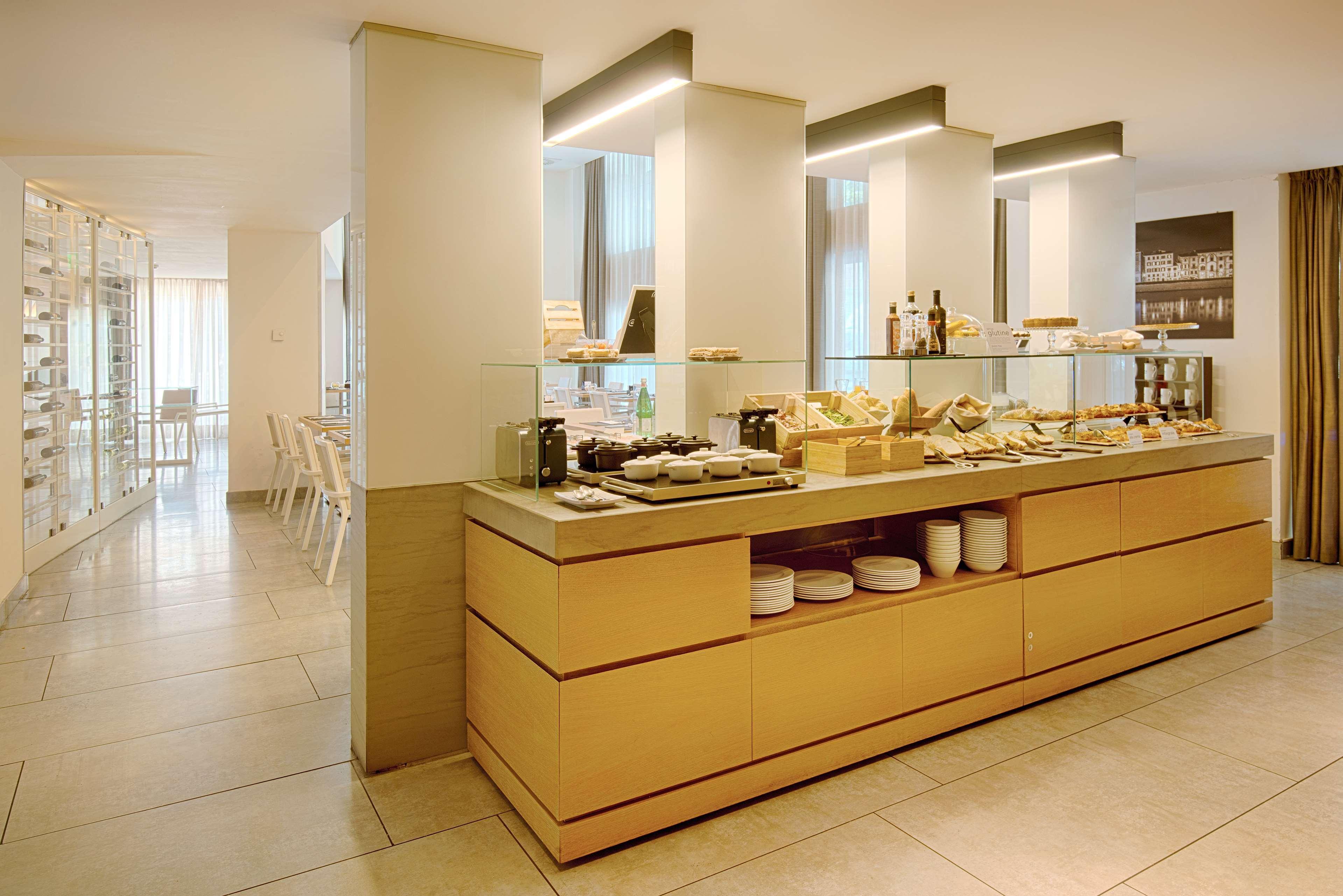Nh Pisa Hotel Luaran gambar