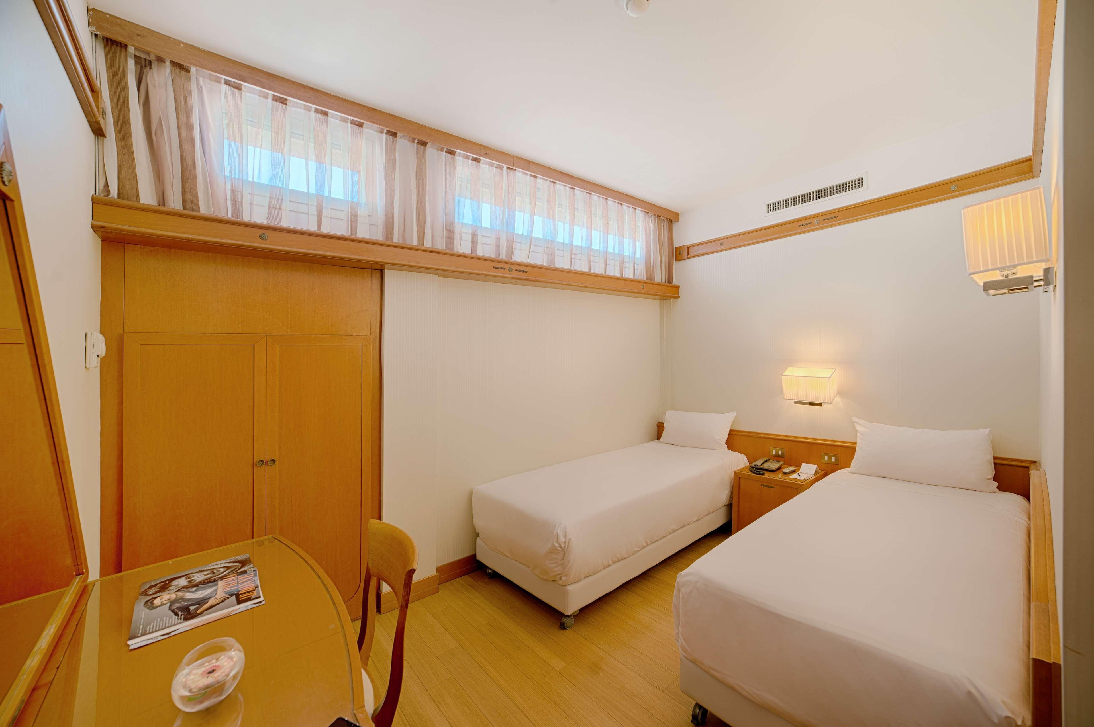 Nh Pisa Hotel Luaran gambar