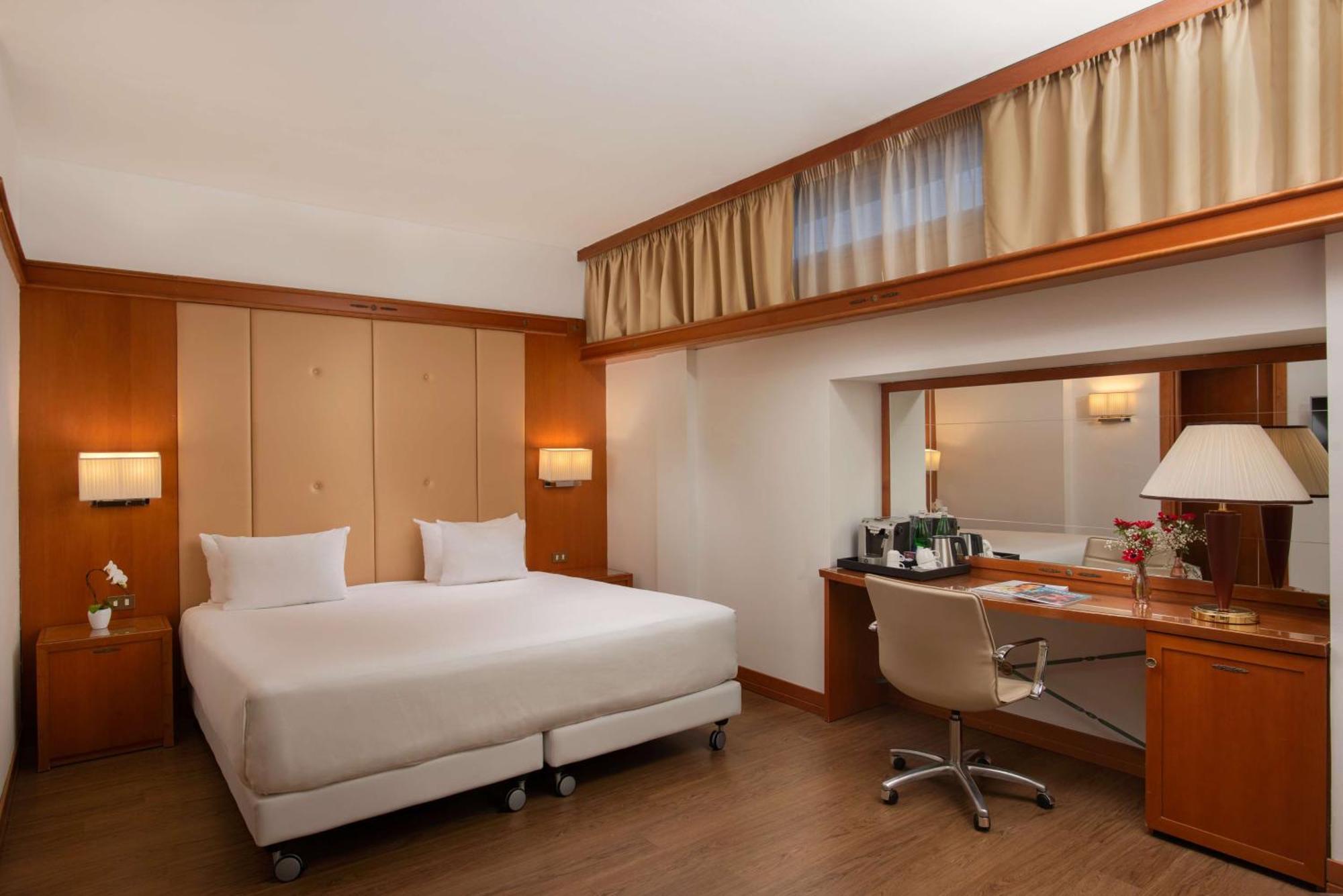 Nh Pisa Hotel Luaran gambar