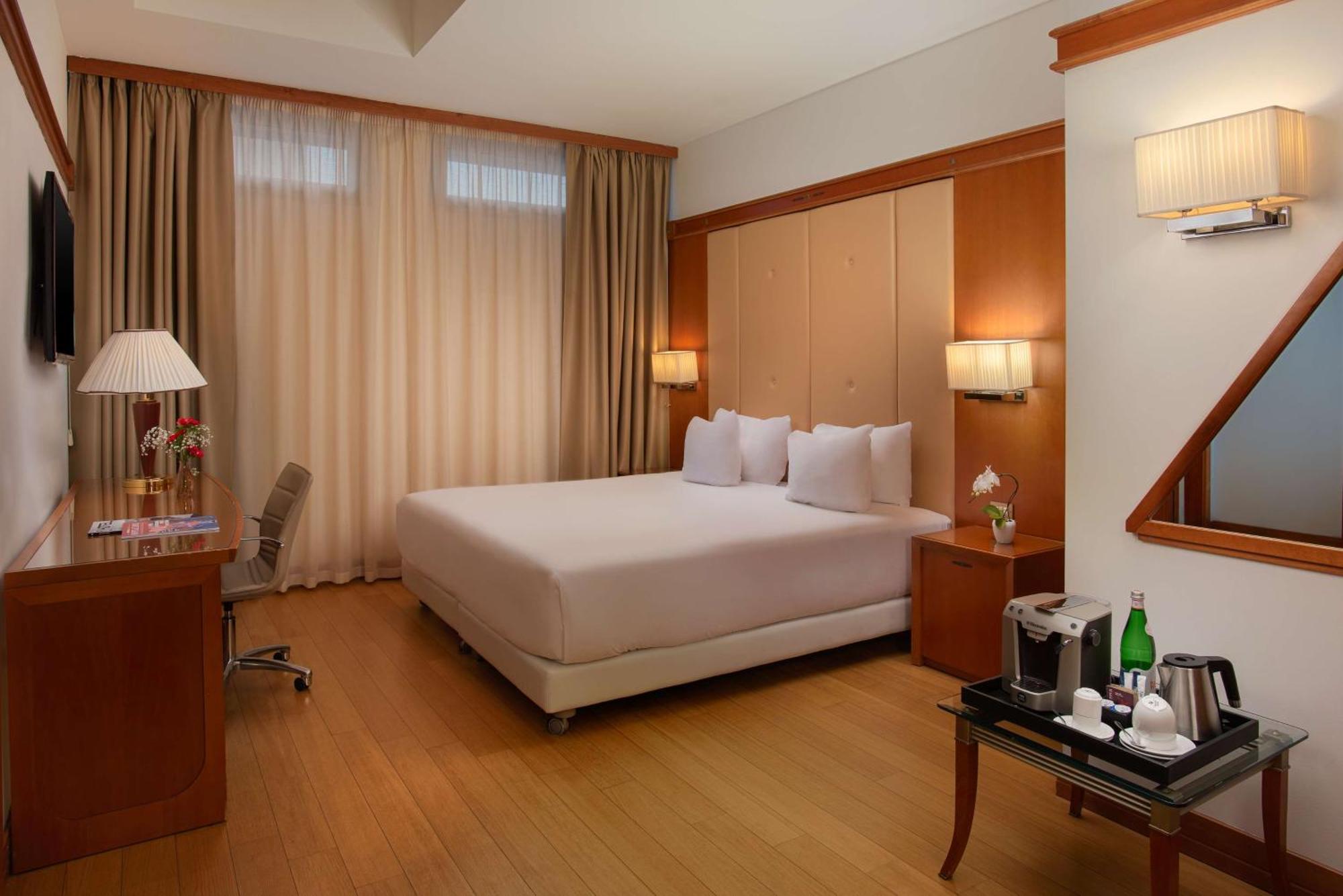 Nh Pisa Hotel Luaran gambar